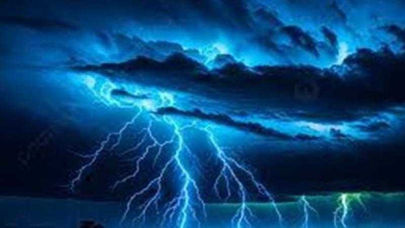 أمطار رعدية وعواصف رملية.. الأرصاد تحذر من تحول مفاجيء في حالة الطقس