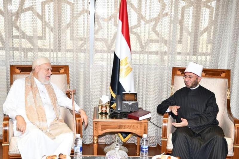 وزير الأوقاف يستقبل رئيس لجنة الشئون الدينية بمجلس النواب