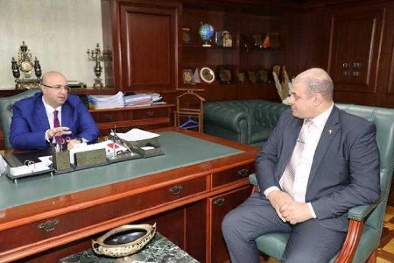 محافظ بنى سويف يتابع استعدادات امتحانات الدور الثاني للشهادة الإعدادية