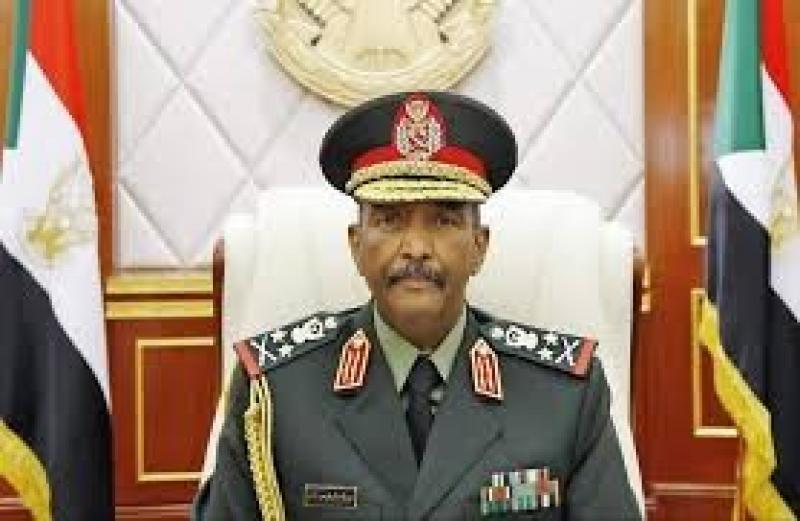 البرهان ينجو من محاولة اغتياله خلال حفل تخريج دفعات جديدة من الجيش السودانى