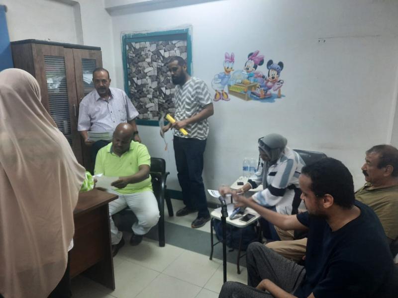خط أحمر