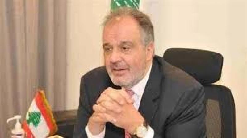 وزير الصناعة اللبناني: زيارة الوفد البريطاني تستهدف تهدئة الأوضاع في المنطقة
