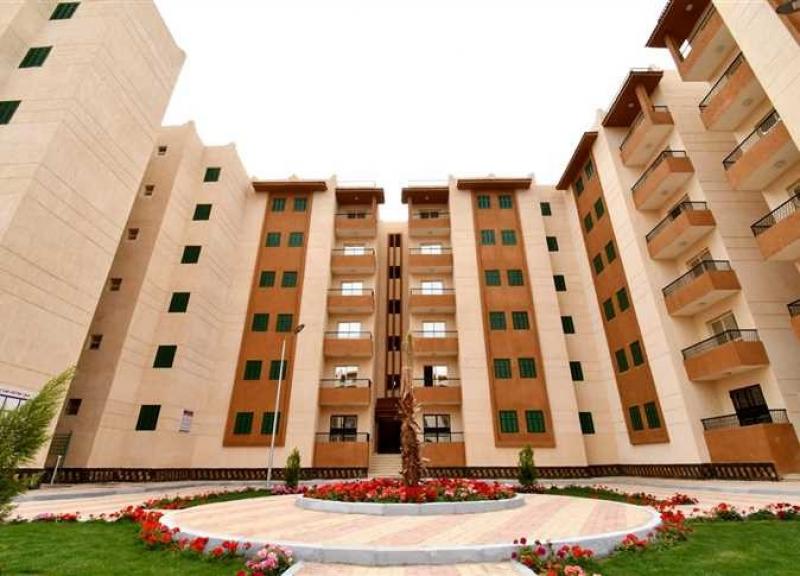 ”الإسكان”: طرح محال تجارية وصيدليات ووحدات إدارية ومهنية للبيع بمدينتين جديدتين