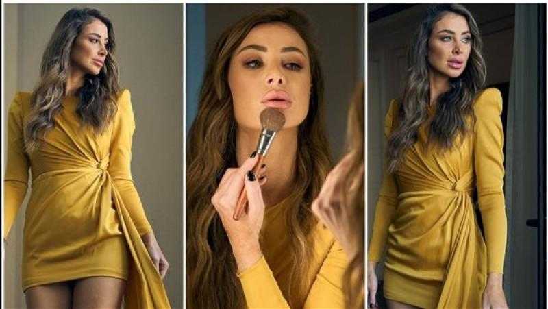 بالأصفر.. أنابيلا هلال تخطف الأنظار في دبي بإطلالة كلاسيكية