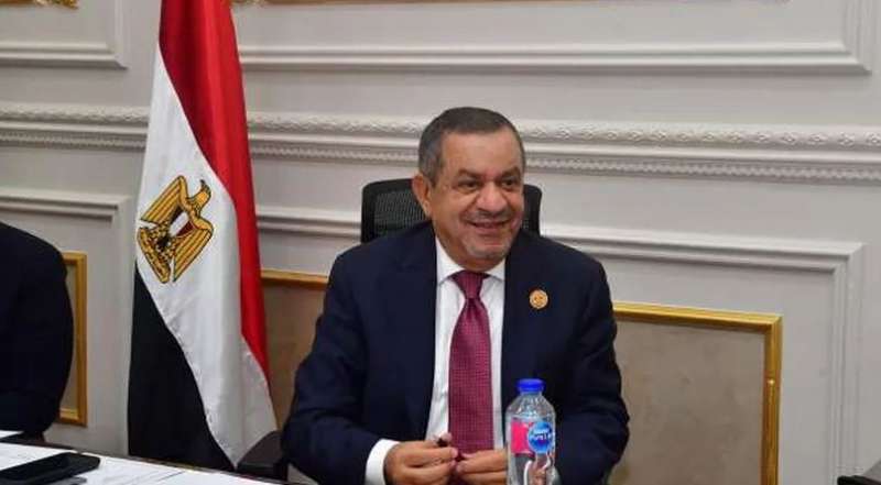 خط أحمر