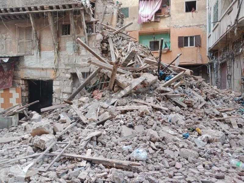 انهيار عقار قديم في الجيزة دون خسائر بشرية