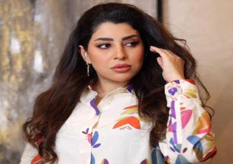 آيتن عامر تؤجل طرح أغنية إفراج حدادا على وفاة منتجي سينرجي