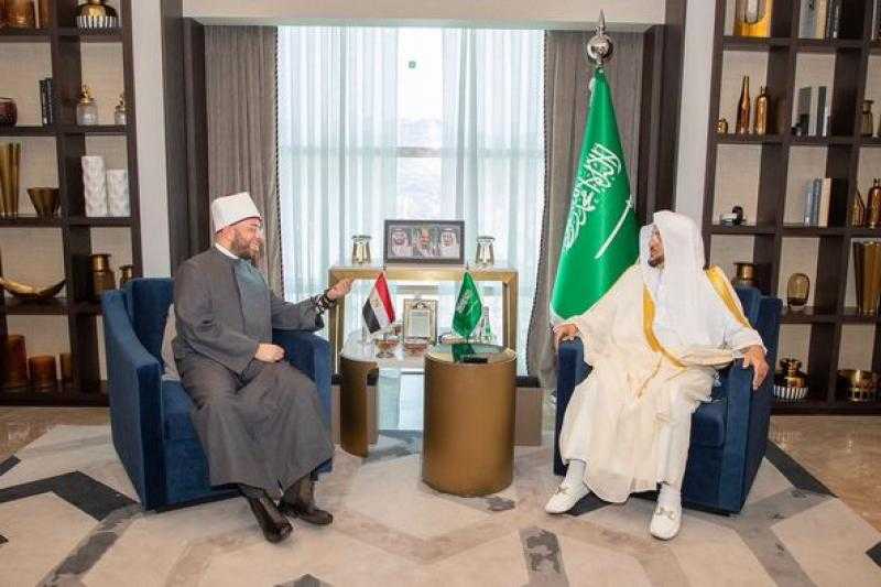 وزير الشئون الإسلامية والدعوة والإرشاد السعودي يستقبل وزير الأوقاف