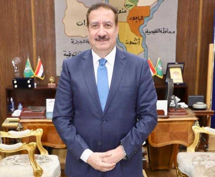 محافظ المنوفية يُهنئ أوائل الثانوية العامة من أبناء المحافظة لحصدهم مراكز متقدمة