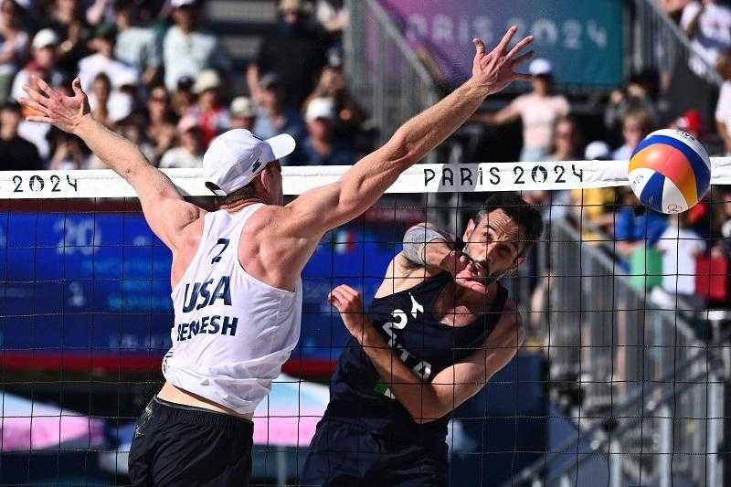 أمريكا تفوز على البرازيل وتبلغ قبل نهائي منافسات الطائرة بأولمبياد باريس
