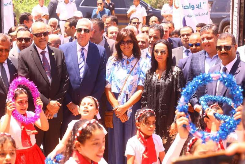 خط أحمر