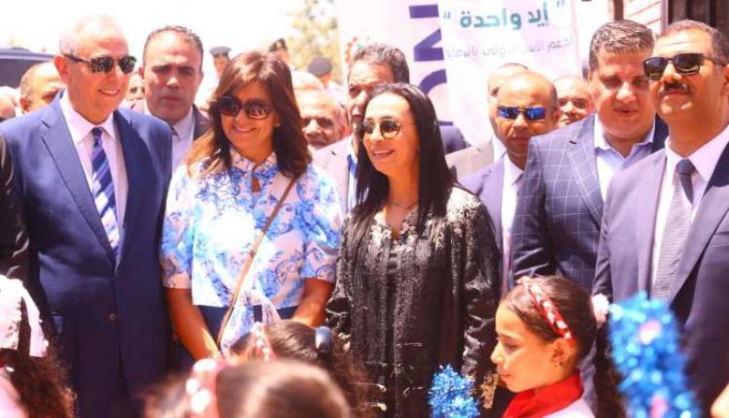 خط أحمر
