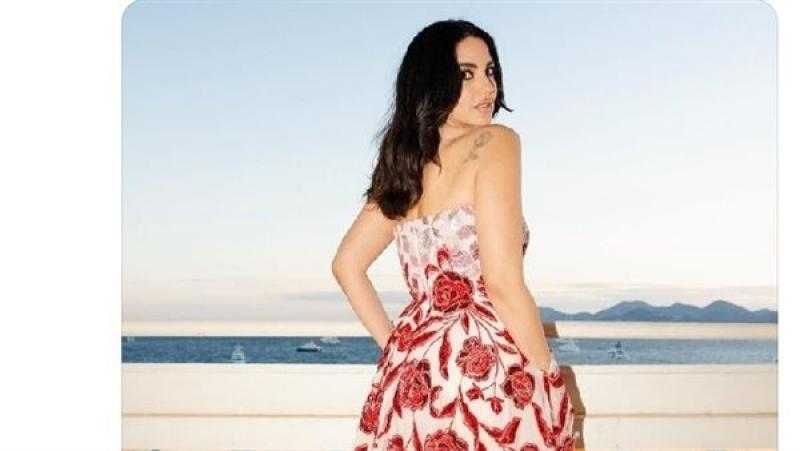 بفستان مكشوف.. أحدث ظهور للفنانة درة