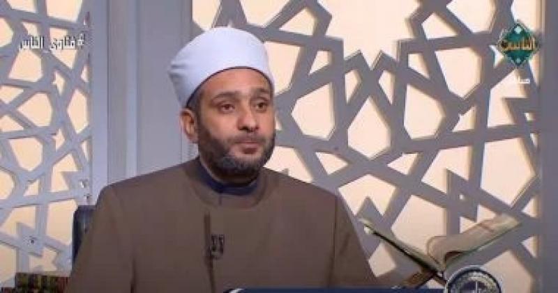 أمين الفتوى: فى هذه الحالة ليس من الضرورى بداية السلام من اليمين