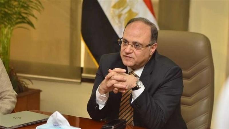 أسباب نقص الدواء في السوق.. رئيس هيئة الأدوية يكشف التفاصيل