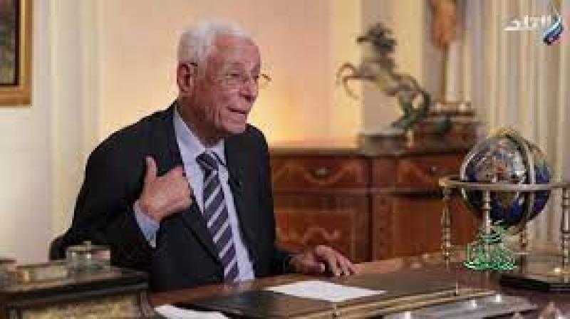 حسام موافي يحذر مصابي الكرياتينين من الصوم.. يسبب مرض خطير