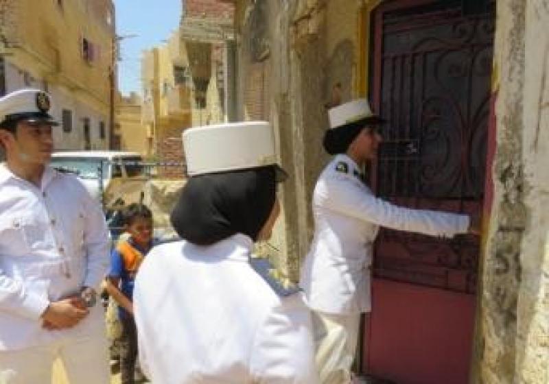 ”كلنا واحد”.. توزيع مساعدات على المواطنين بالمناطق الأكثر احتياجا