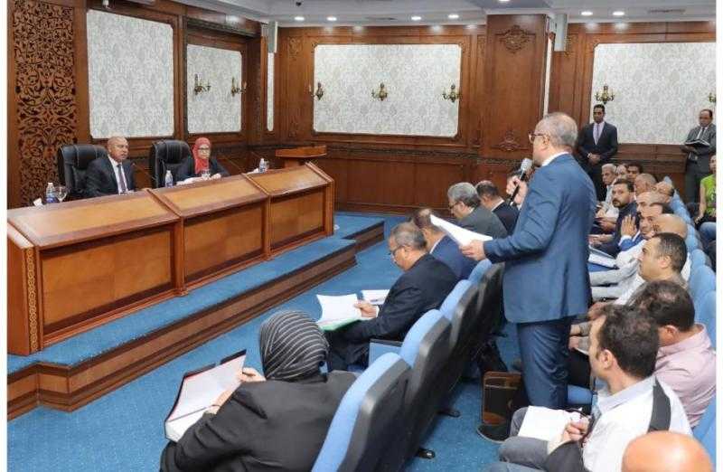 كامل الوزير: عدم غلق أي منشأة صناعية إلا بقرار وزاري وبعد العرض على رئيس الحكومة