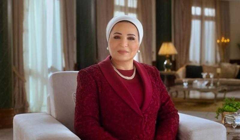 اتحاد رفع الأثقال يشكر السيدة انتصار السيسي على تهنئة سارة سمير هاتفياً