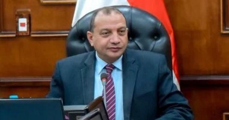 رئيس جامعة بنى سويف يعتمد حركة مديرى الكليات ومساعديهم.. تفاصيل