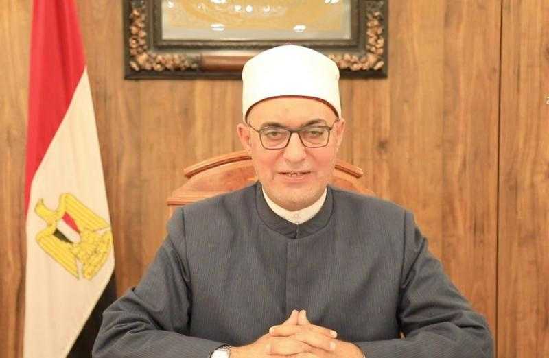 الأمين العام لدُور وهيئات الإفتاء في العالم يهنئ نظير محمد عياد بعد تكليفه مفتيًا للجمهورية