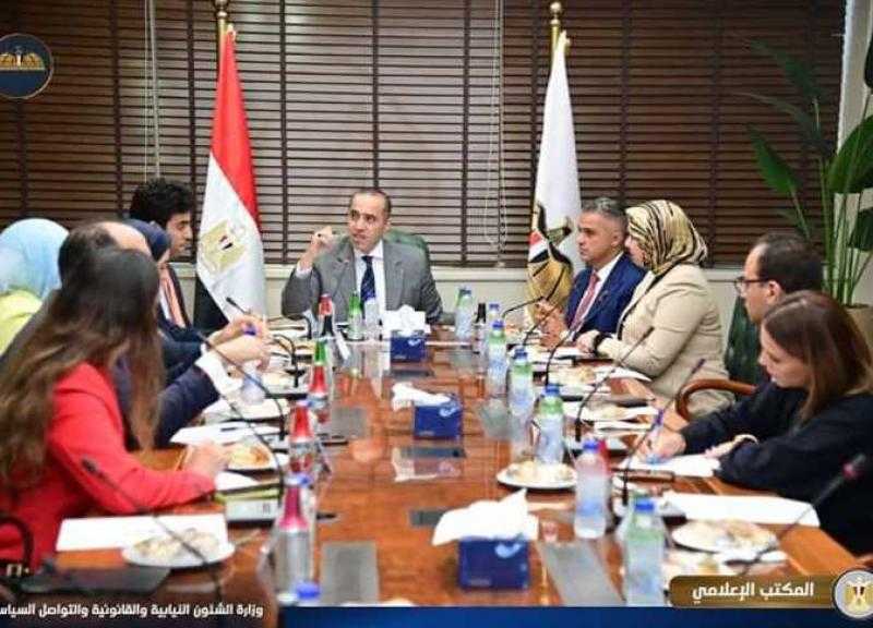 المستشار محمود فوزي: الرئيس أولى اهتماما كبيرا بتمكين الشباب