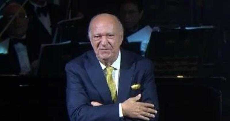 عمر خيرت يعتذر عن حفلاته المقبلة ويطمئن جمهوره على حالته