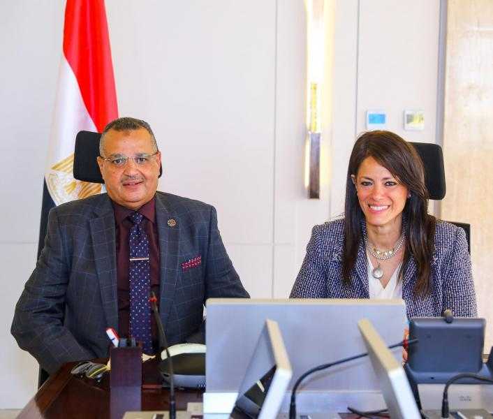 وزيرة التخطيط تتابع مع محافظ جنوب سيناء مشروعات الخطة الاستثمارية بالمحافظة