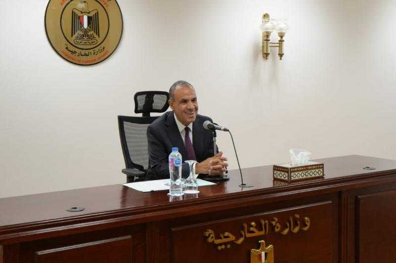 اتصالات مكثفة لوزير الخارجية مع نظرائه في الإمارات والسعودية وتركيا