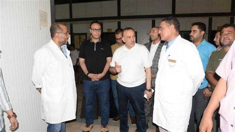جولة مفاجئة ليلاً.. محافظ أسيوط يتفقد مستشفى أبنوب المركزي لمتابعة المنظومة الصحية