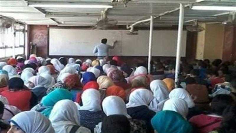 خبير تربوي: خطة إعادة هيكلة الثانوية العامة تقضي على أباطرة الدروس الخصوصية