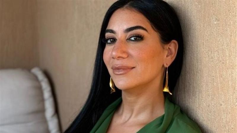 بمكياج لافت.. فدوى عابد تثير الجدل بإطلالتها عبر انستجرام