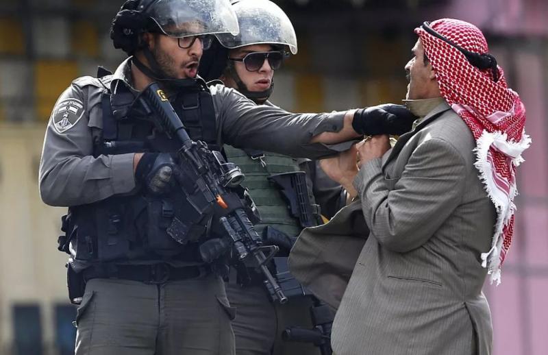 مسؤول أممي يطالب إسرائيل بوقف عنف المستوطنين ضد الفلسطينيين بالضفة الغربية