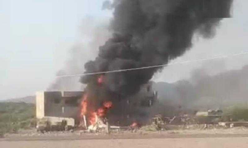 مصدر عسكري يمني: مقتل وإصابة 22 جنديا بسيارة مفخخة في أبين