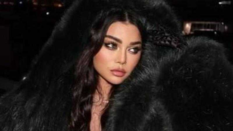 مكنتش تقصد| إلغاء قرار منع هيفاء وهبى من الغناء فى مصر