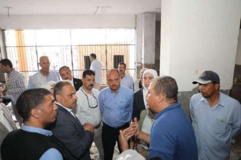 محافظ الشرقية يحيل مهندسة والمشرفين على مجمع خدمات أولاد صقر للتحقيق