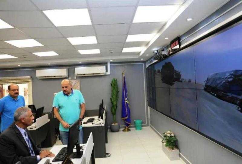 محافظ أسوان يتابع جهود تسهيل حركة النقل والتجارة للشاحنات بميناء أرقين البري على الحدود المصرية السودانية