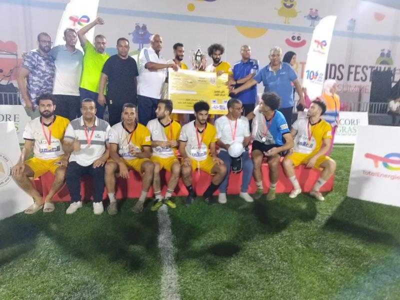مركز شباب بهادة يفوز بكأس الدورة الرياضية لمهرجان العلمين لمراكز الشباب لخماسي كرة القدم