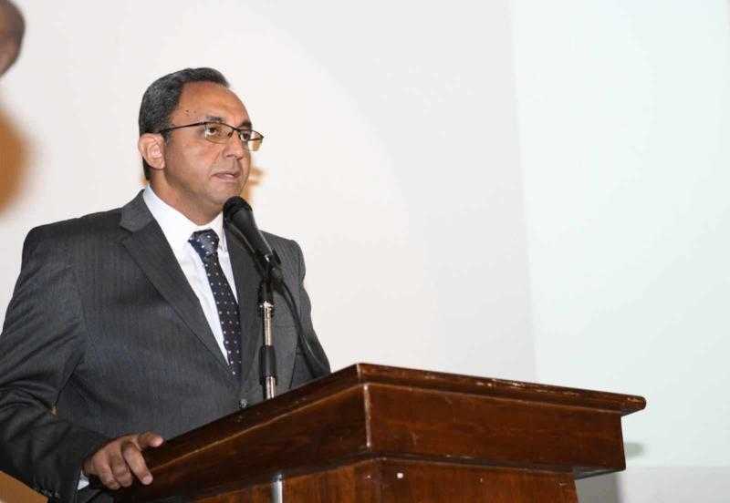 محافظ قنا يكرم أوائل الدورات التدريبية بمركز التنمية المحلية بسقارة