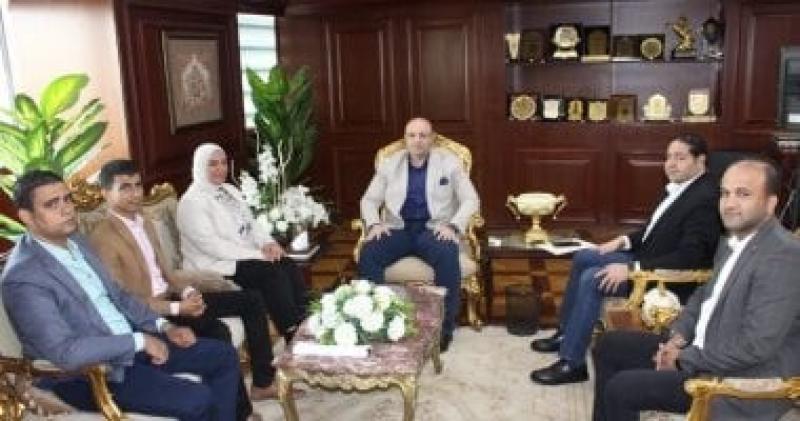 وفد جهاز تنمية التجارة الداخلية يزور بنى سويف لتفقد مواقع لإنشاء مشروعات تجارية