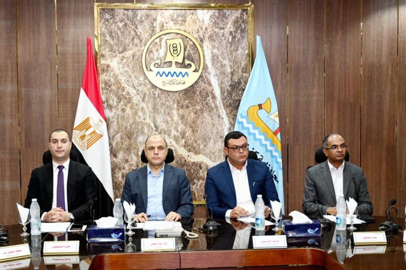 خط أحمر