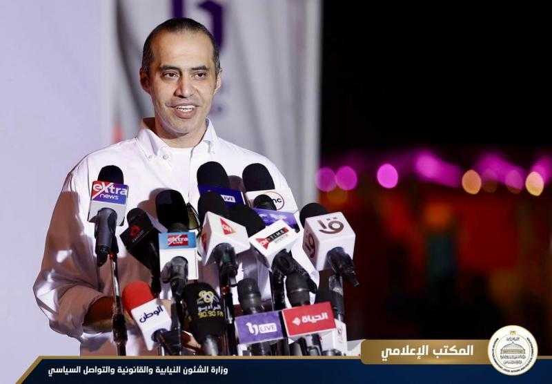 محمود فوزي: التواصل السياسي يخلق قناة مستدامة بين المواطن والحكومة