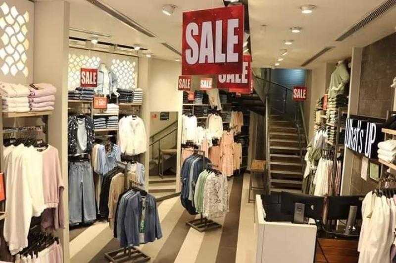 ارتفاع عدد المحلات المشاركة بالأوكازيون الصيفى لـ2874 محلا وضبط 330 مخالفة