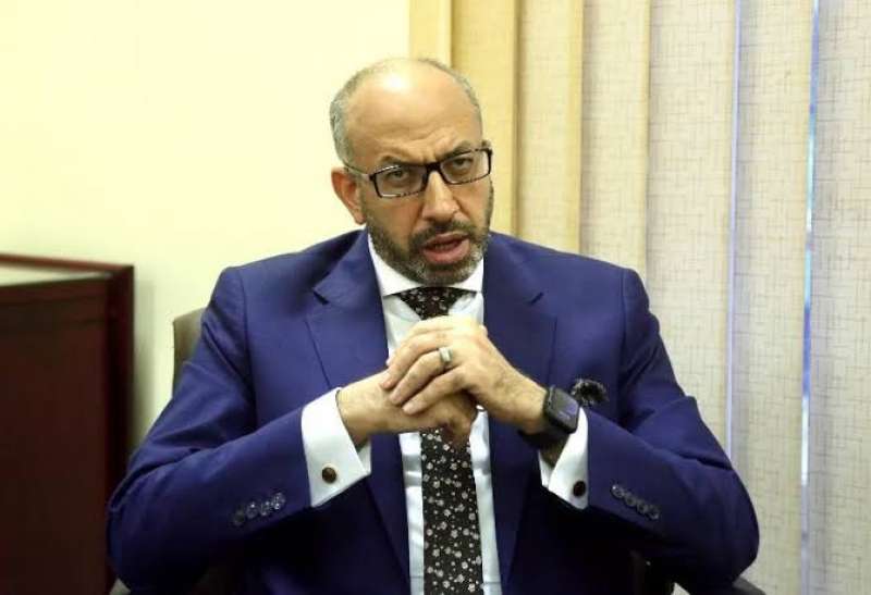 خط أحمر