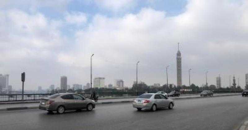 النشرة المرورية.. سيولة وانتظام فى حركة السيارات بشوارع القاهرة والجيزة