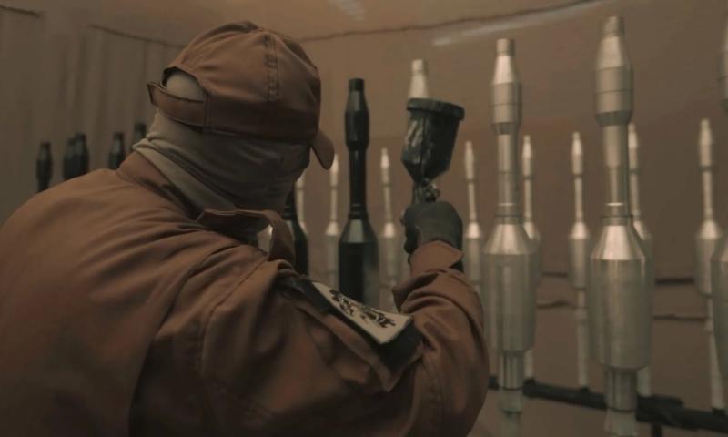 فصائل فلسطينية: استهدفنا ناقلة جنود إسرائيليين بقذيفة الياسين 105 بدير البلح
