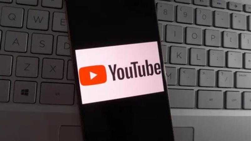 يوتيوب يطلق روبوت دردشة للدعم بالذكاء الاصطناعي للقنوات المخترقة