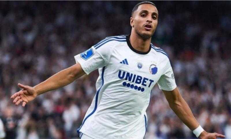 كوبنهاجن الدنماركي يمدد عقد لاعبه التونسي إلياس العاشوري