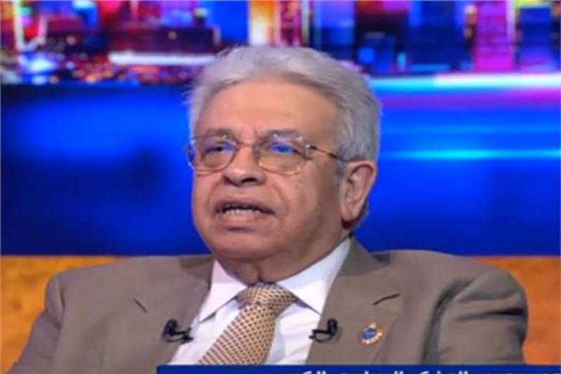 عبد المنعم السعيد يفسر سر عدم ظهور رؤساء سابقين لأمريكا مع ترامب