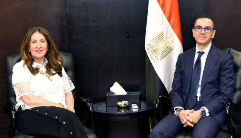 وزير الاستثمار يبحث مع السفيرة الأمريكية بالقاهرة تعزيز العلاقات التجارية
